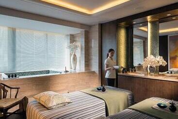 Four Seasons Hotel Shenzhen