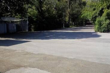 هتل Hambros Il Parco In Villa Banchieri