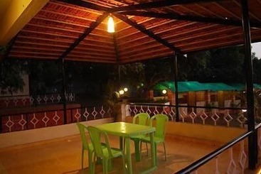 هتل Krishna Continental