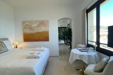 ホテル Le Roquebrune