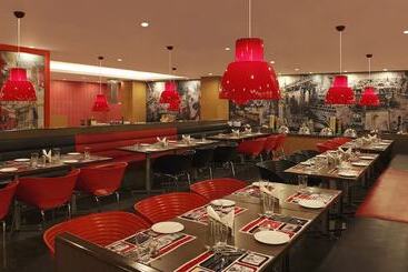 Red Fox By Lemon Tree Hotels, Delhi Airport