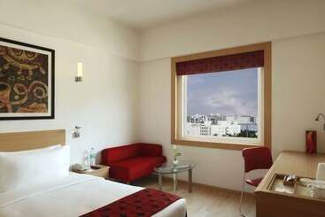 Red Fox By Lemon Tree Hotels, Delhi Airport