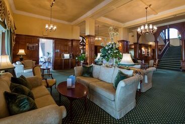 The Victoria Hotel & Source Spa