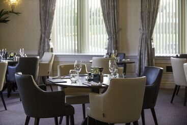 The Victoria Hotel & Source Spa