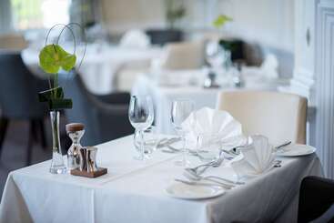The Victoria Hotel & Source Spa