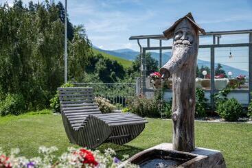 هتل Torgglerhof