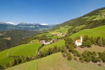 هتل Torgglerhof