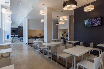 مُتل B&b Hotel Savona