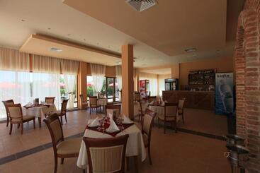 Galeria Holiday Apartments