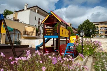 Galeria Holiday Apartments