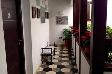 مسافرخانه Boutique Alma Andalusí