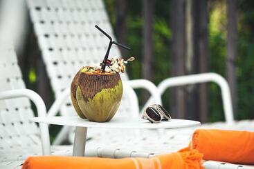 هتل French Coco