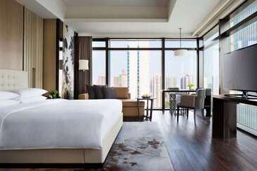 هتل Grand Hyatt Shenyang