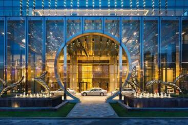 هتل Grand Hyatt Shenyang