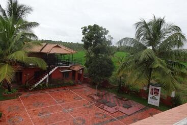 هتل Green Fields Kumarakom