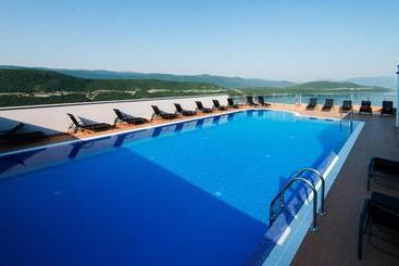 هتل Jadran Neum
