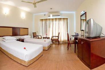 בית מלון כפרי Mgm Hiway Resorts