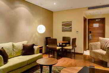 Protea Hotel By Marriott Benin City Select Emotan