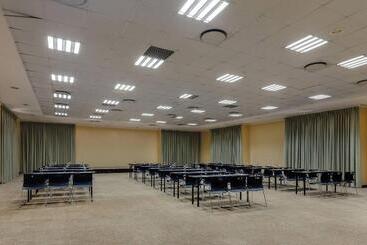 Protea Hotel By Marriott Benin City Select Emotan