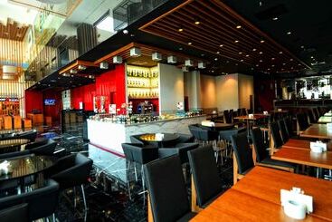 هتل Ramada Encore By Wyndham Izmir