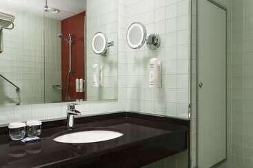 هتل Ramada Encore By Wyndham Izmir
