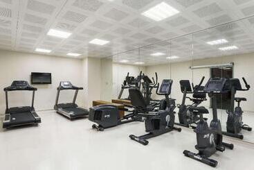 هتل Ramada Encore By Wyndham Izmir