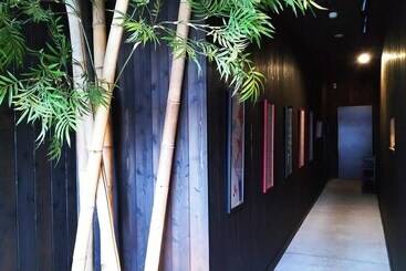 هتل Rickshaw Inn