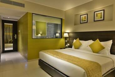 هتل The Fern Residency, Vadodara
