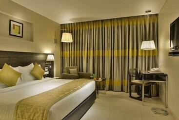 هتل The Fern Residency, Vadodara