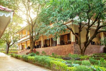 Welcomheritage Golf View - Pachmarhi