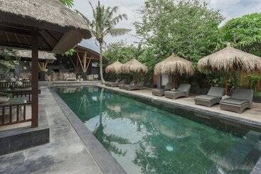 استراحتگاه Indiana Kenanga Boutique Hotel & Spa