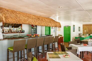 استراحتگاه L Habitation Cerf Island