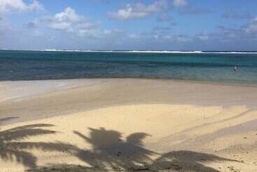 استراحتگاه Sea Change Villas