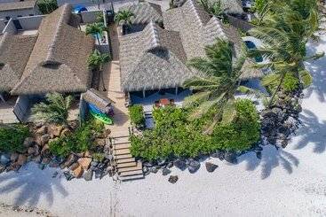 استراحتگاه Sea Change Villas