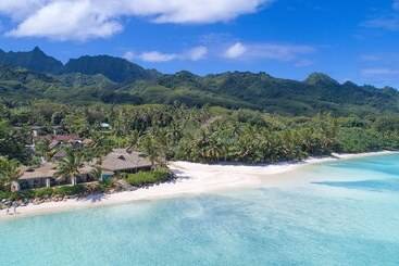 استراحتگاه Sea Change Villas