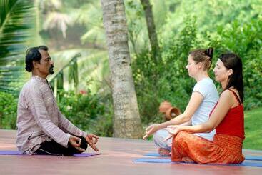 استراحتگاه Soma Manaltheeram Ayurveda Beachvillage