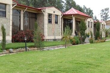 Yaya Africa Athletics Village - Sululta