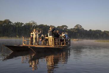 تختخواب و صبحانه Tambopata Edosikiana Lodge