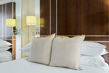 旅馆 Cosy Studio With Ocean Views & Rooftop Jacuzzis