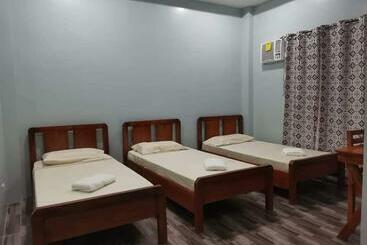 旅馆 Reddoorz At Gracia S Calzada Inn Camiguin