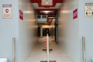 旅馆 Reddoorz At Gracia S Calzada Inn Camiguin