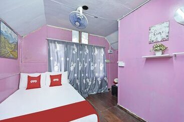 هتل Oyo 90519 Sibling Cottage