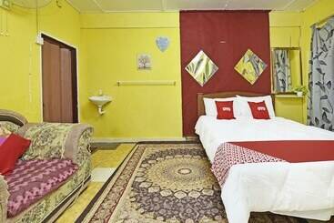 هتل Oyo 90519 Sibling Cottage