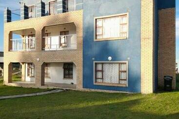 פנסיון Sunset Guesthouse   Mthatha