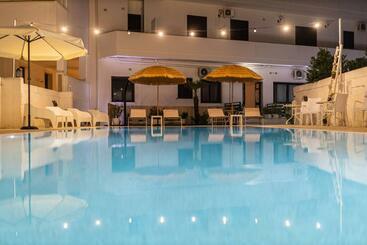 مبيت وإفطار La Gemma Del Salento Rooms&apartments
