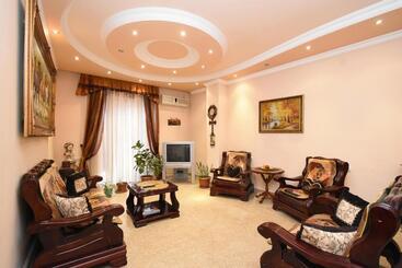 پانسیون Guest House Yerevan
