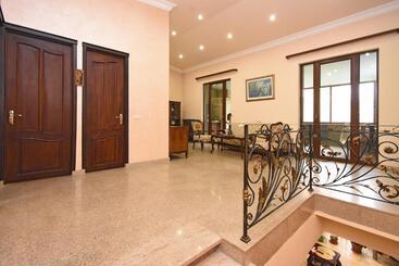 پانسیون Guest House Yerevan