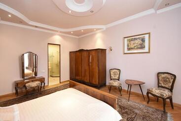 پانسیون Guest House Yerevan