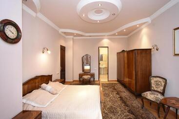 پانسیون Guest House Yerevan