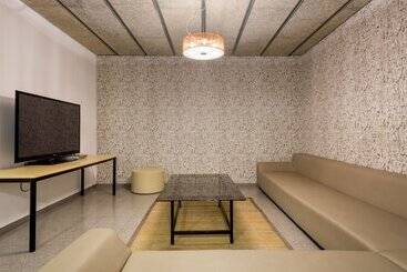 هاستل Residencia Universitaria Campus De Montilivi